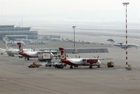  - Apron east and GAT.... - by Holger Zengler