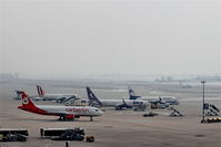  - Five airlines and two busses.... - by Holger Zengler