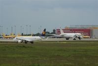  - Inbounder on rwy 26L has passed outbounder on twy H6.... - by Holger Zengler
