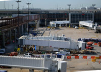  - B gate ramp DFW - by Ronald Barker