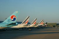  - 2E Terminal, Roissy Charles De Gaulle Airport (LFPG-CDG) - by Yves-Q