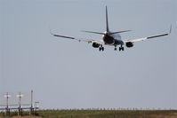  - View on aircraft on final for rwy 26 at gate 62.... - by Holger Zengler