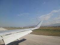  - AA landing at the tarmac of the Toussaint Louverture International Airport of Port-au-Prince - by Jonas Laurince