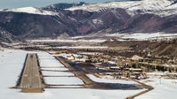  - Unusual Landing Runway 33 at Aspen Airport. Photo credit: <a href=http://www.jetcharterrewards.com/aspen.htm>Aspen Jet Charter</a> - by vspeed