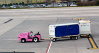  @ Mc Ghee Tyson Airport - Pink tug TYS - by Ronald Barker