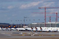  - Can you find out Lufthansa´s Star Alliance aircraft? - by Holger Zengler