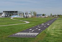  - Parc Larry Berg Flight Path Park - by metricbolt