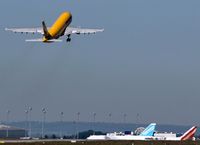  - Leaving rwy 26L in sight of apron 2... - by Holger Zengler