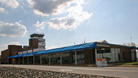 New Castle Airport photo, click to enlarge