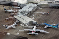  - Auckland International Terminal - by Micha Lueck