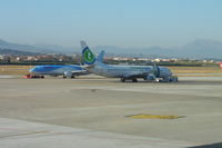  - a bit of 737 ballet - by Guitarist