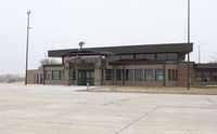  @ Fort Dodge Regional Airport - Main Terminal - by Mark Pasqualino