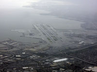  - Heavy rain at SFO - by Micha Lueck