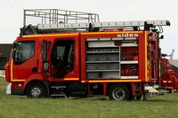 - Fire truck display, Evreux-Fauville Air Base 105 (LFOE) - by Yves-Q