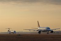  - Rush hour on twy Alpha..... - by Holger Zengler