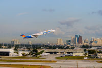  @ Fort Lauderdale/hollywood International Airport - Ft. Lauderdale - by Alex Feldstein