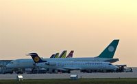  - Apron 1 is full to the brim today! - by Holger Zengler