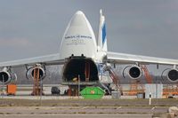  - Preparations for a new task are running on apron 3... - by Holger Zengler