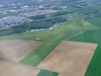  @ Lens Benifontaine Airport - Crossind runway 21 with F-GMEL - by Marlon Cocqueel