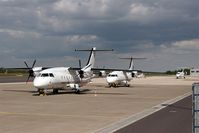  - Apron overview on a sunny afternoon... - by Holger Zengler