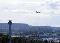 Edinburgh Airport photo, click to enlarge
