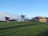North Shore Aerodrome Airport photo, click to enlarge