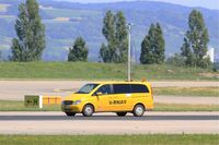  - Runway calibration, Bâle-Mulhouse airport (LFSB-BSL) - by Yves-Q