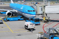  - Schiphol ramp. - by moxy