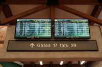  - Nine flights to Honolulu in three hours! - by Tomas Milosch