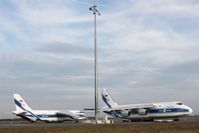  - Leave and stay situation on apron 3..... - by Holger Zengler