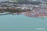  - Auckland's central city heliport - by Peter Lewis