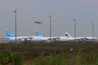  - Crowded apron 2... - by Holger Zengler