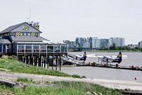  - Harbour Air operations.
Note ramp from tarmac to water. - by metricbolt