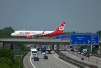  - Inbound traffic on twy W.... - by Holger Zengler