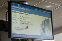  - Great for the logbook, at gates where you can't see the aircraft rego or night departures: Rego is on screen - by Micha Lueck