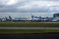  - Busy international terminal: 2 EK A380, LA B788, CZ 788, NZ 772, NZ A320 - by Micha Lueck