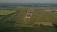Gy?r Pér Airport photo, click to enlarge