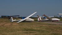 Gy?r Pér Airport photo, click to enlarge