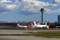  - LN-LNB seen while taxiing to the start - by Tomas Milosch