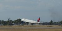  - Aircraft Delta Airlines take off - by Jonas Laurince