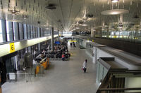  - Hanover airport - by Micha Lueck