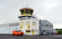  - Saarlouis-Düren Airport is a small general aviation airport in the vicinity of Saarbrucken, capital of the federal state of Saarland, an independent territory from 1945 to 1950. In those days the Saarland had its own country registration, SLD-xx then SL-x - by Jean M Braun