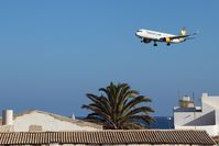  - Thomas Cook landing ACE - by JC Ravon - FRENCHSKY