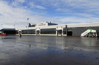  - Definitely no rush at the airport this Sunday morning - by Tomas Milosch
