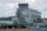 Frankfurt International Airport photo, click to enlarge