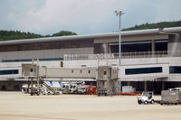 Hiroshima Airport photo, click to enlarge