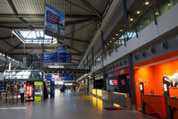  - Not a very busy place on a Saturday morning ... - by Tomas Milosch