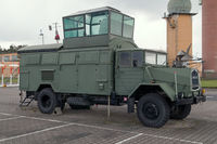  - GWW/EDBG ( closed ) MAN truck ( 5 to gl ) used as a mobile tower - by Thomas M. Spitzner