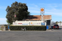  - Santa Paula SHELL 100LL Self-Serve Fuel Dock-no price change. - by Doug Robertson