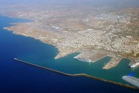  - HERAKLION AIRPORT - by Artur Badoń